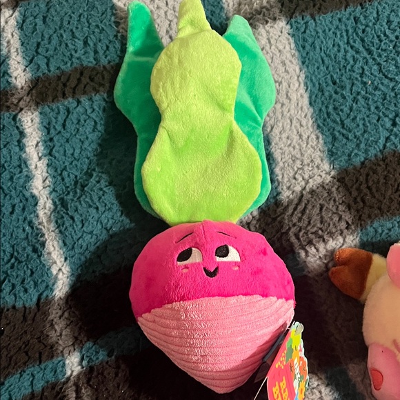 Plush Dog Toy Set — Pink radish with Green Leaf & Cream Cow - Picture 2 of 14